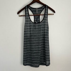 Tank top light weight strip detail by Cascade Sports Running Top Size XXL